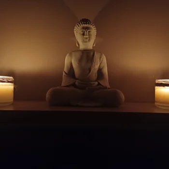 Avra Μασάζ Βούρβαχη 6 Αθήνα